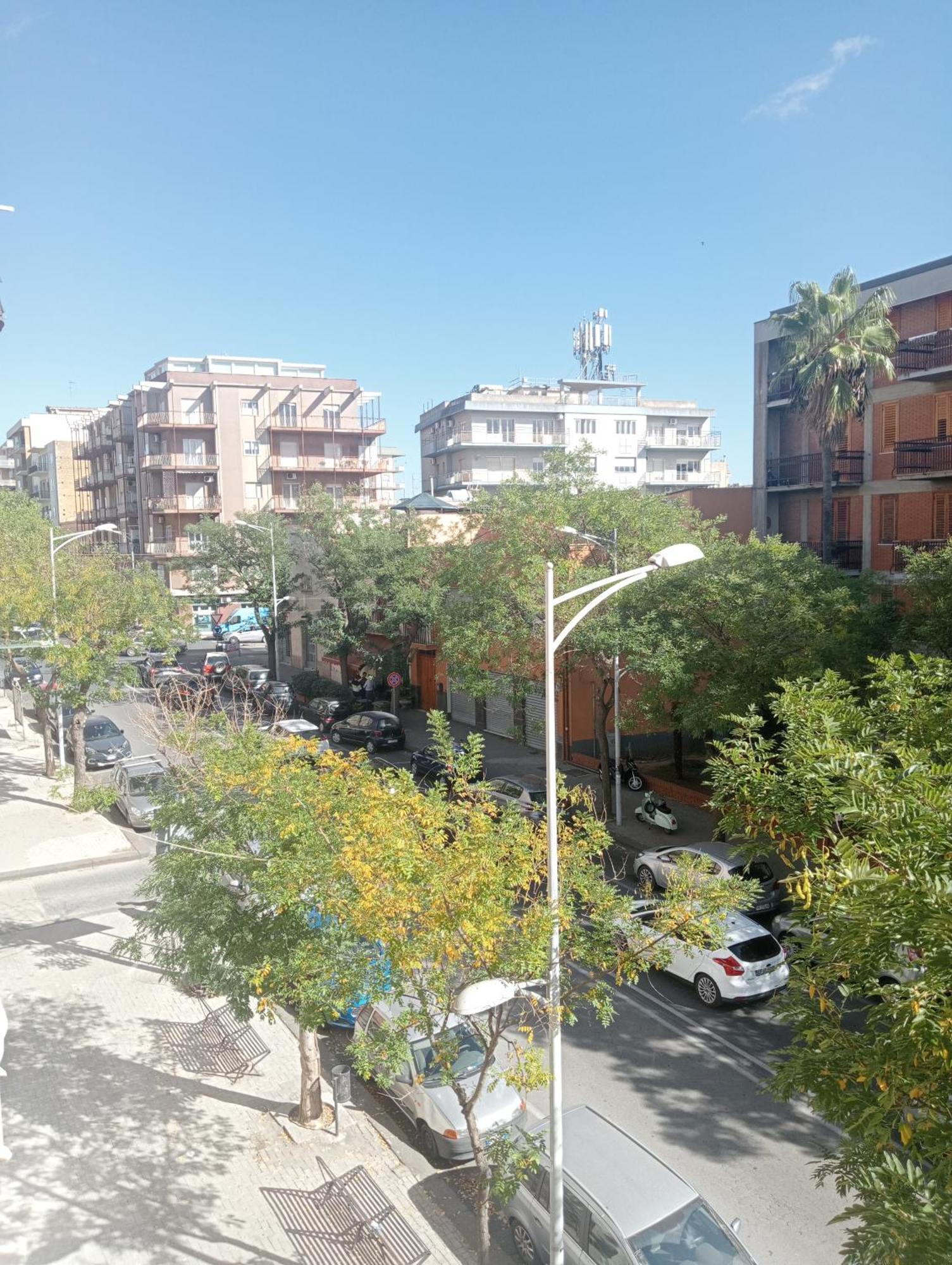 Casa Vacanze I Tre Girasoli "Green House" Caltagirone Luaran gambar